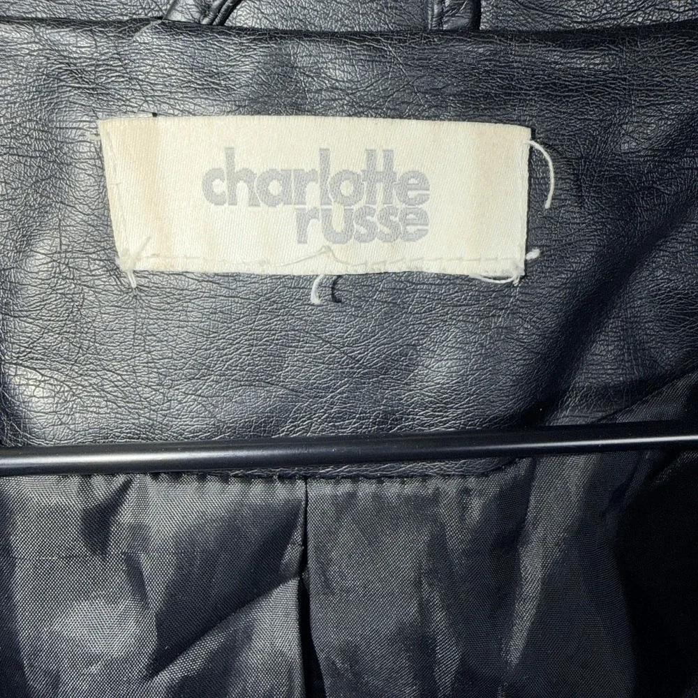 Charlotte‎ Russe Womens Faux Leather Moto Jacket Black Floral - Picture 2 of 7